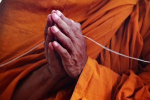 Có nên cầu siêu cho người mới mất