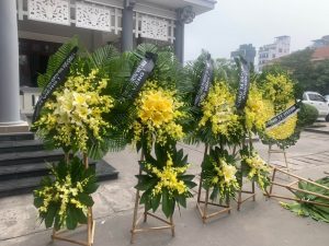 Đặt vong hoa đám ma
